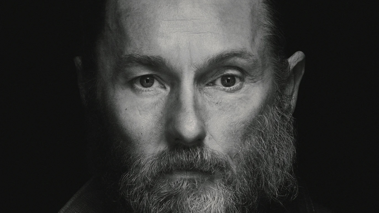 Netflix deelt duistere en intenste trailer voor nieuwe thriller ´The Stranger´