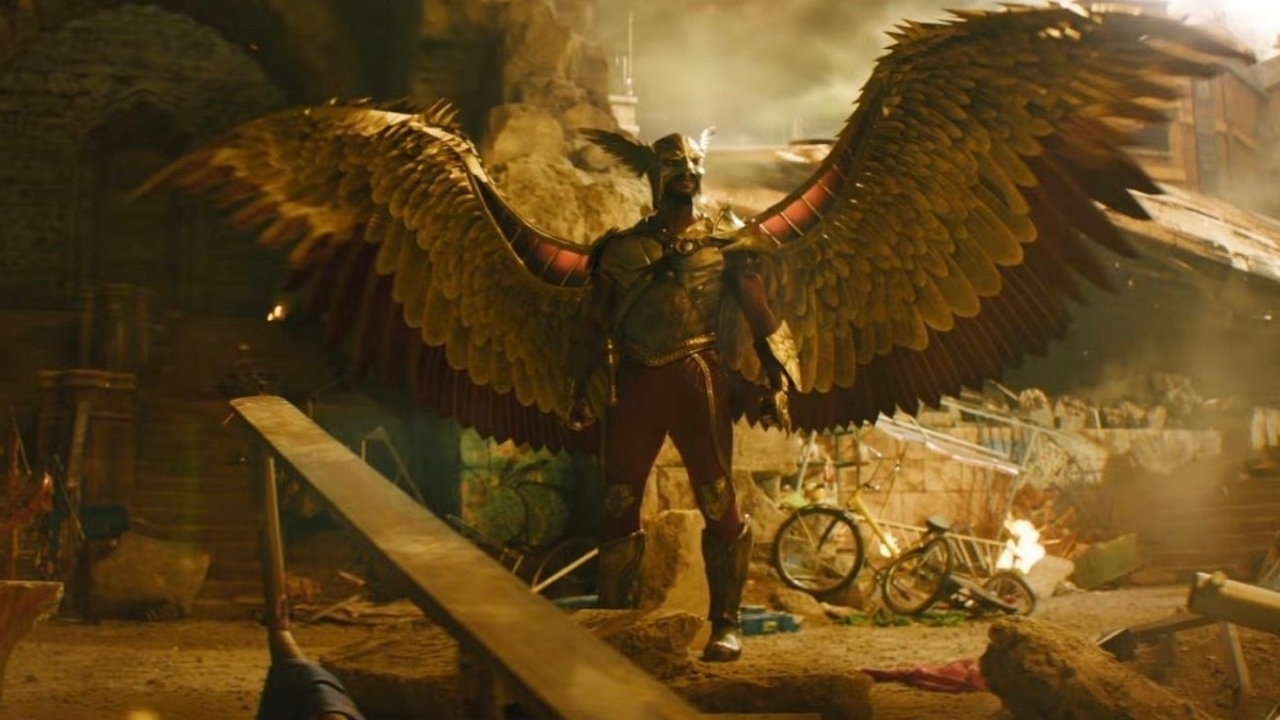 The Rock en Brosnan dwingen respect af met 'Black Adam'