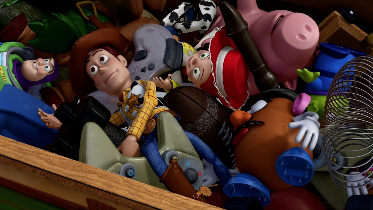 Kendall Jenner lijkt als twee druppels water op een 'Toy Story' pop