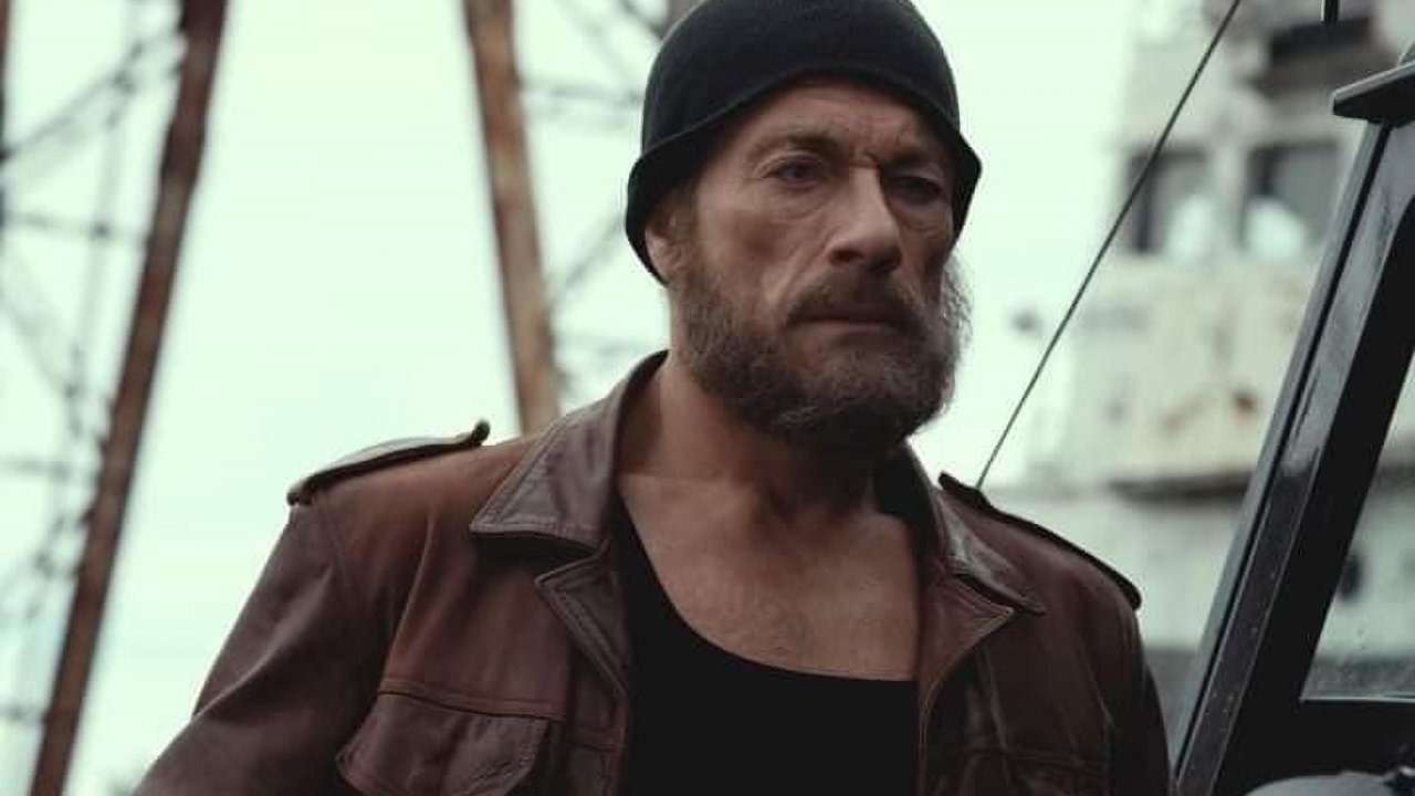 Jean-Claude Van Damme terug in keiharde bioscoopfilm 'Darkness of Man'