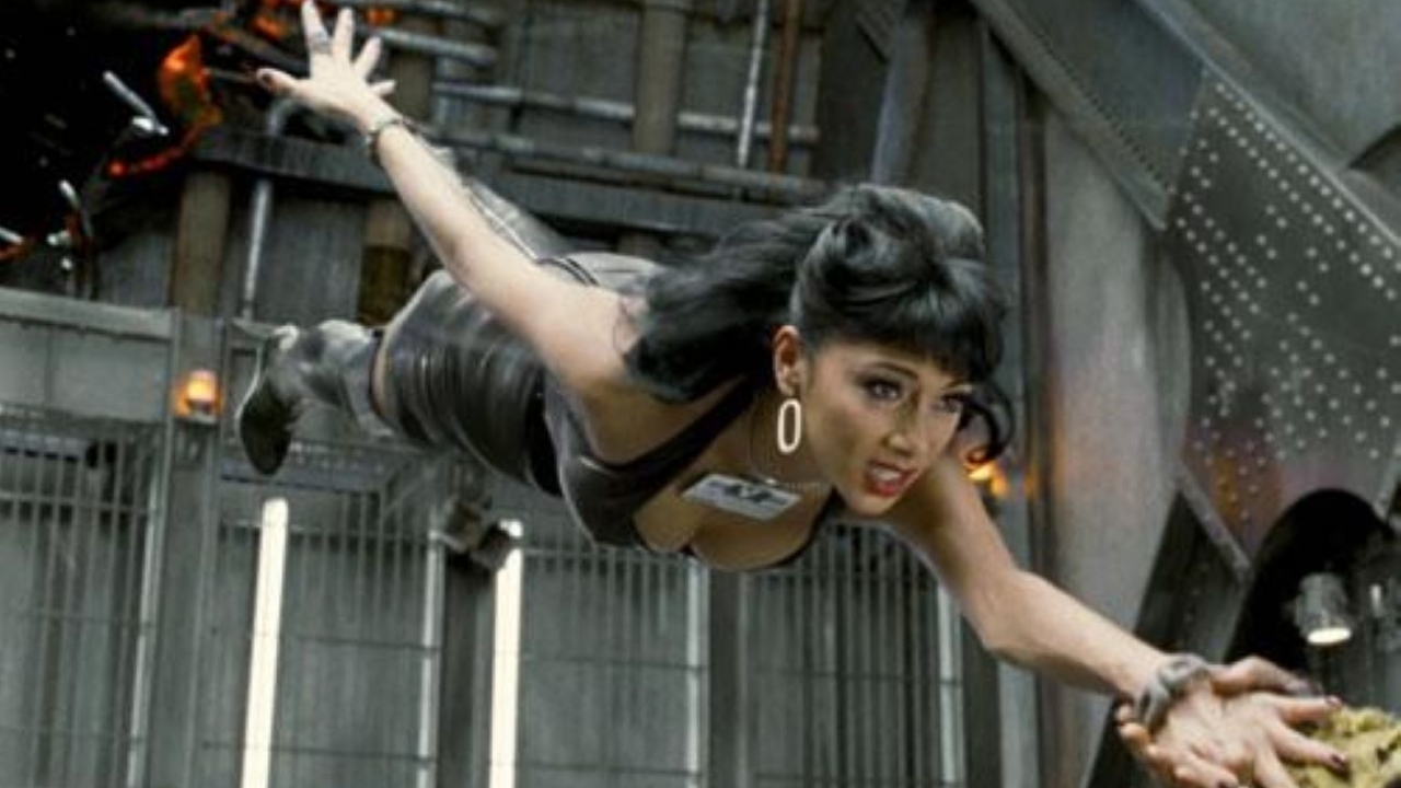 Sensuele Nicole Scherzinger uit 'X-factor' en 'Pussycat Dolls' is vrouwelijker dan ooit