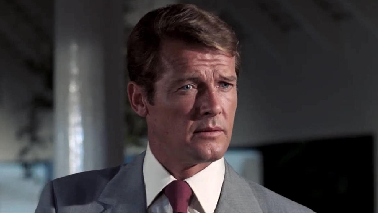 Deze controversiële James Bond-film was zo schandalig dat hij nooit gemaakt mocht worden