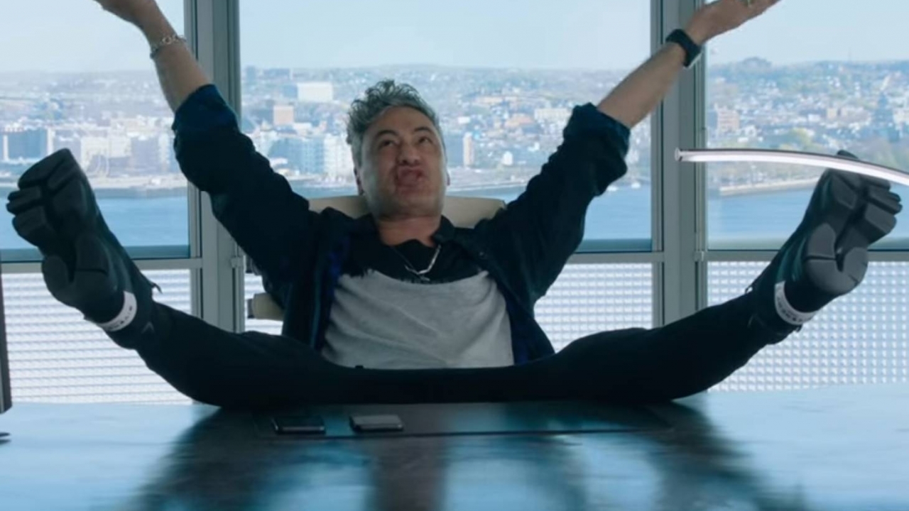 Waarom de nieuwste film van Taika Waititi anders is dan we van hem gewend zijn