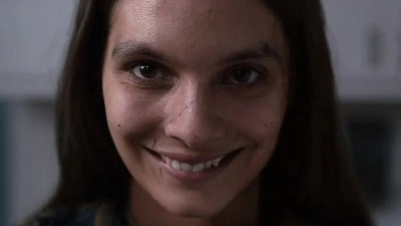 Vond je horrorfilm 'Smile' te gek? Check dan (gratis) de film waar alles mee begon!