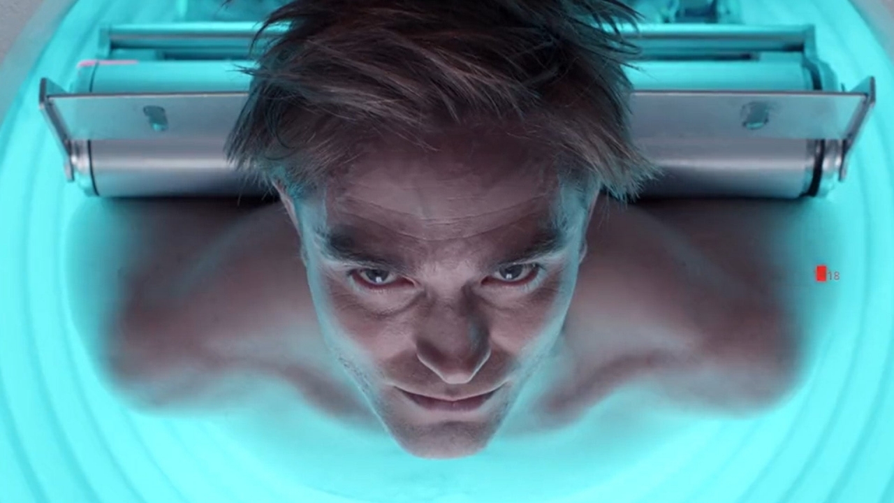 Eerste beelden van Robert Pattinson in nieuwe sci-fi film van 'Parasite'-regisseur