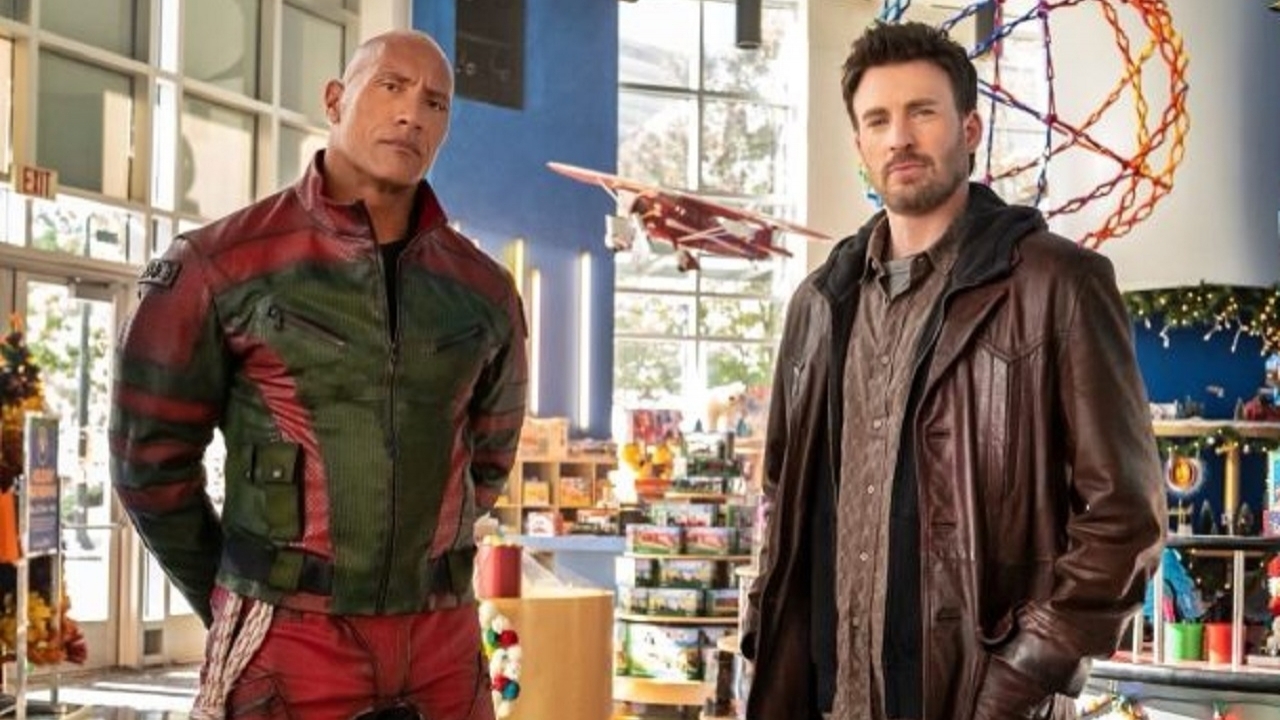 Dwayne Johnson onthult foto's van enge Krampus uit zijn nieuwe film 'Red One'