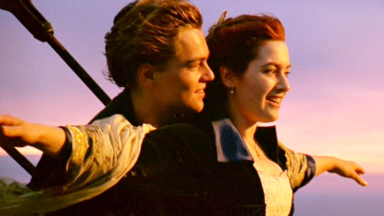 Poster voor 'Titanic 25 jaar' met de grond gelijk gemaakt