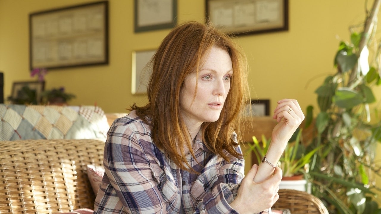 Julianne Moore gaat met de nieuwe film 'Sharper' volledig tegen haar eigen principes in