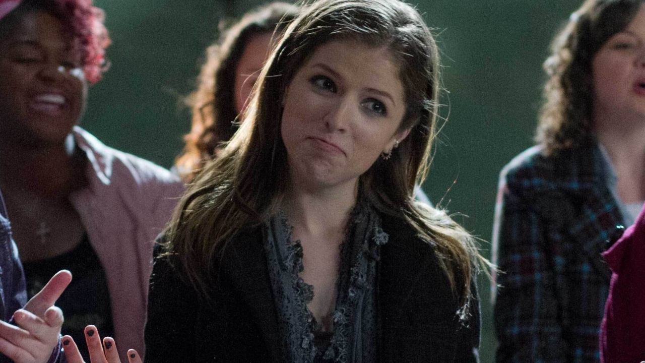 Anna Kendrick walgt nu van de hit 'Cup Song' uit 'Pitch Perfect'