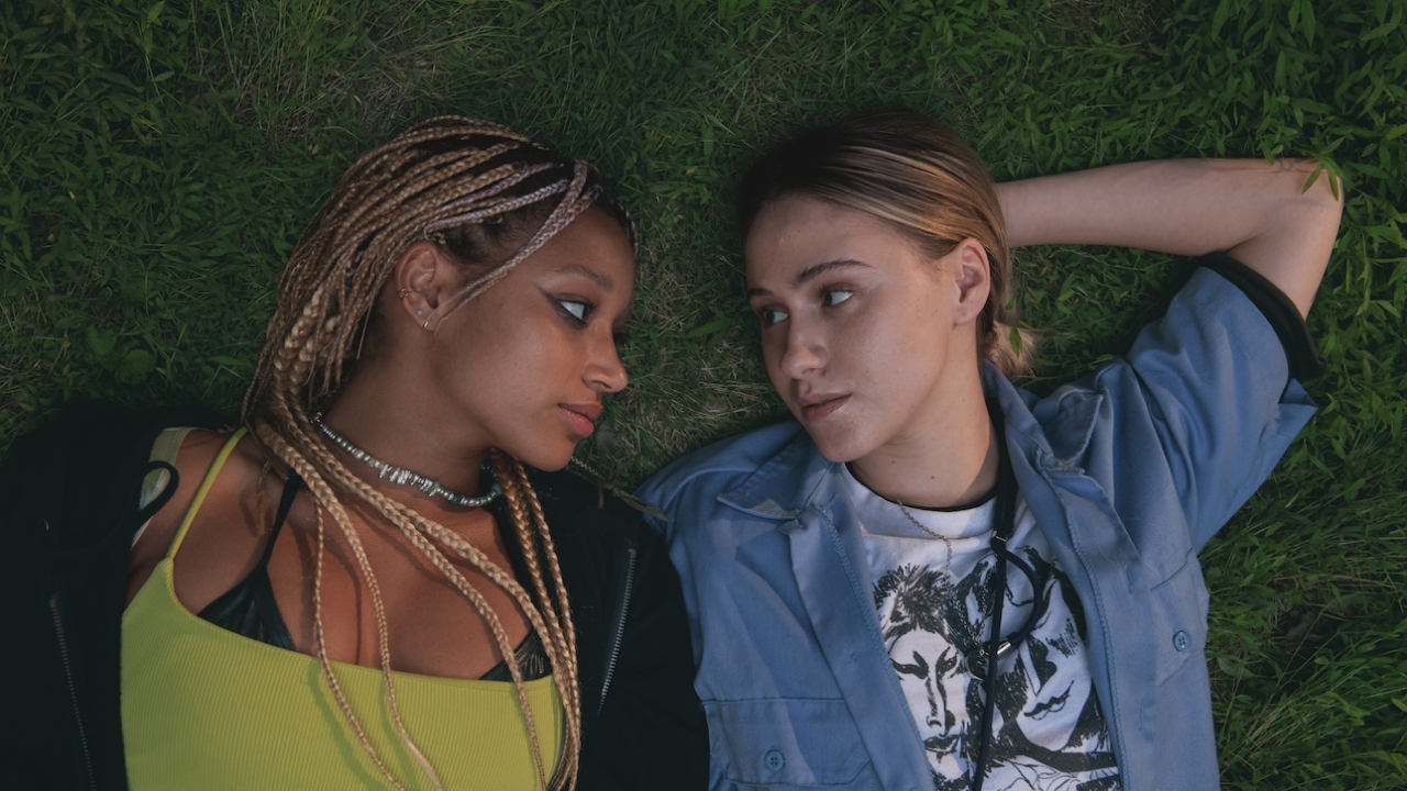 Publiek laaiend enthousiast over Halina Reijns satirische slasherfilm 'Bodies Bodies Bodies'