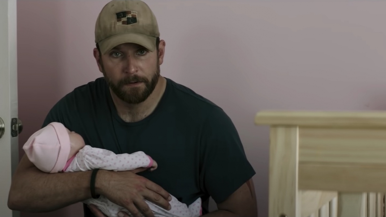 Bradley Cooper over controversiële 'American Sniper'-scène: "Ik kon het echt niet geloven"
