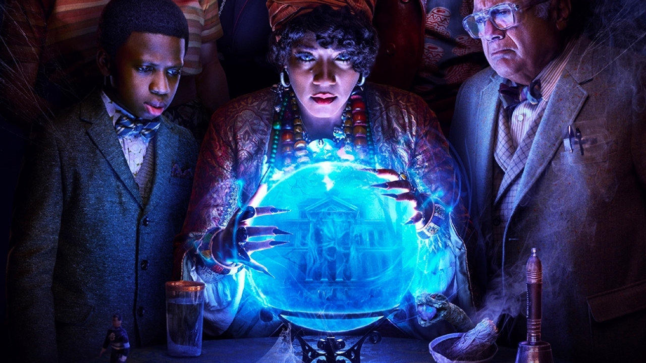 Disney's grote griezelfilm 'Haunted Mansion' laat je bibberen: bekijk de trailer!