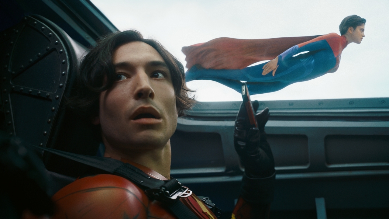 'The Flash' maakt enorme smakkerd en overtreft 'Ant-Man and the Wasp: Quantumania'