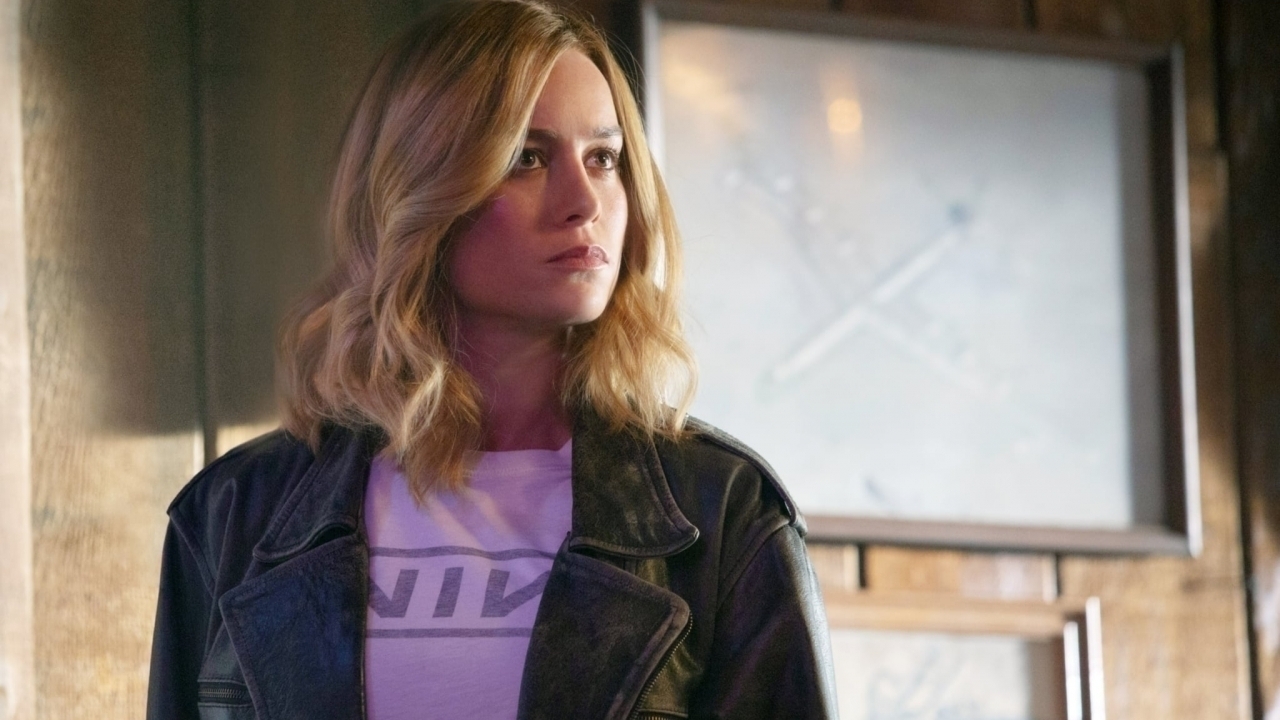 Brie Larson heeft gek lichaam op bijzonder slecht ontworpen poster voor 'The Marvels'