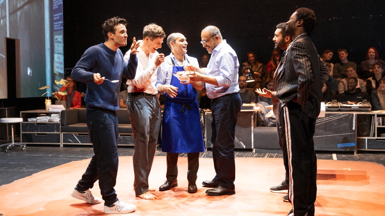 'Een klein leven' (Hanya Yanagihara): van besteller naar theater naar bioscoopfilm