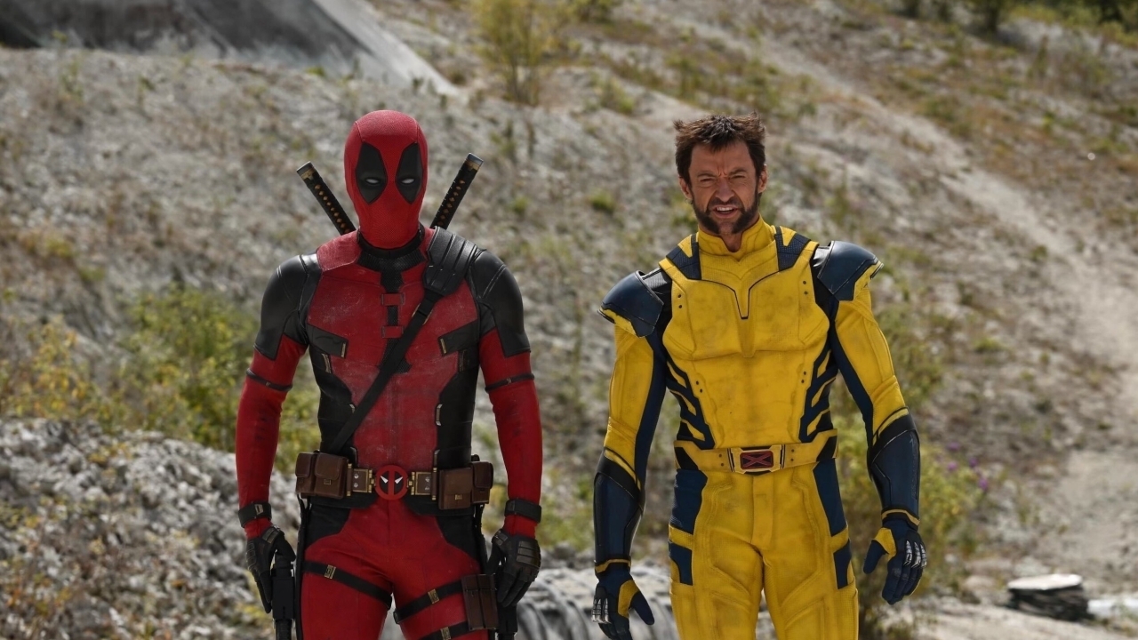 Nieuwe hilarische foto van het afzichtelijke "monstertje" in 'Deadpool 3'
