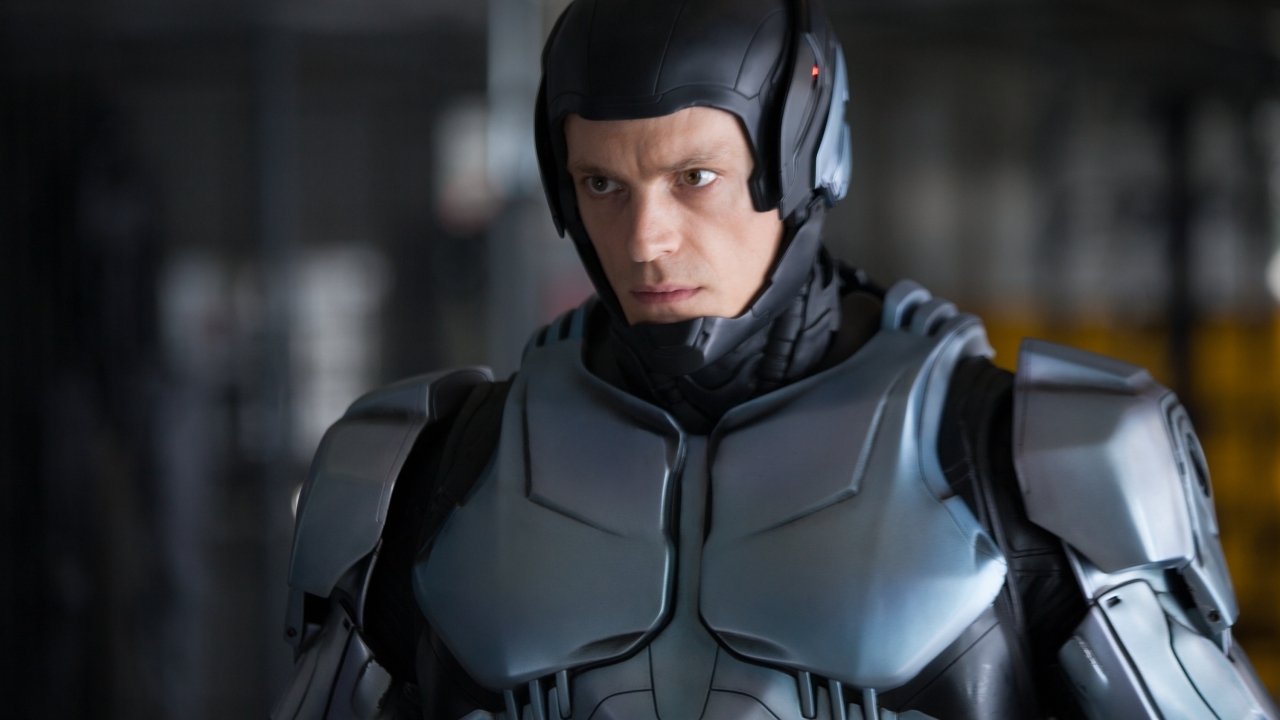 Waarom de nieuwe 'RoboCop' uit 2014 zo'n enorme ramp werd