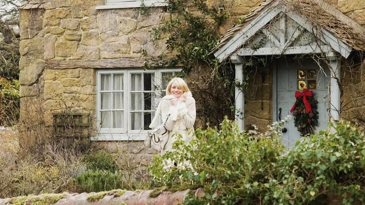 Deze versie van de "Rosehill Cottage" van 'The Holiday' is nog knusser dan in de film