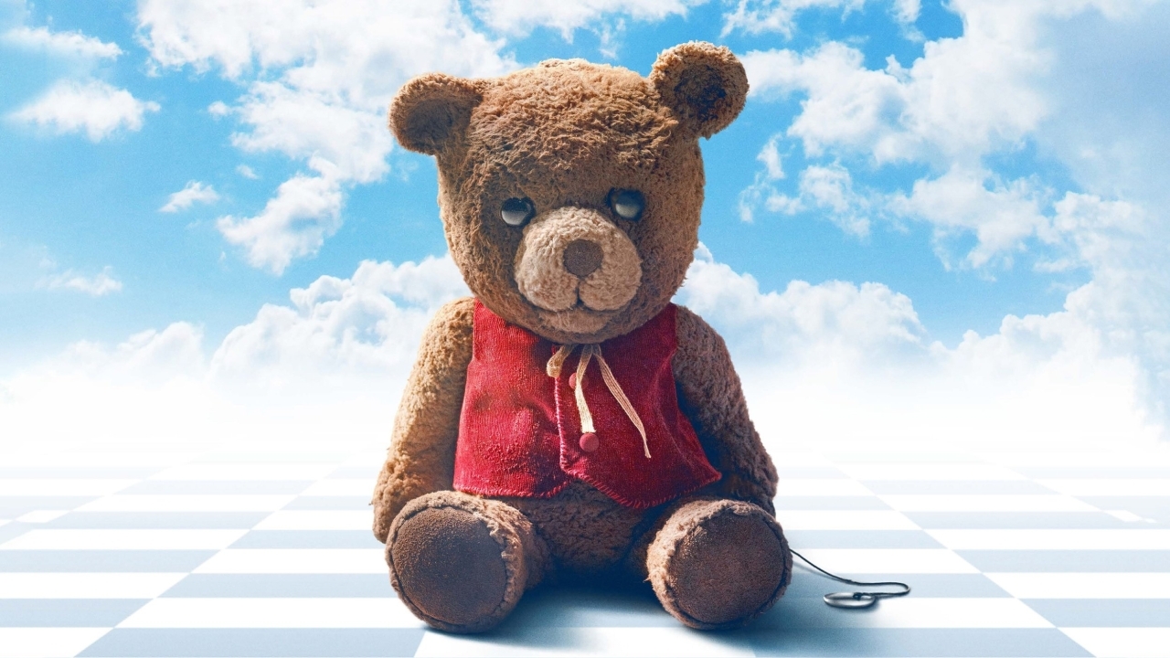 Teddybeer Chauncey laat je nooit alleen, zelfs niet op de nieuwe poster van horrorfilm 'Imaginary'