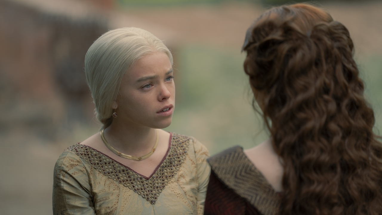 'House of the Dragon'-prinses Milly Alcock speelt Supergirl in het nieuwe DC Universe van James Gunn