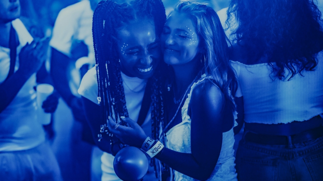 Rauwe, prijswinnende coming-of-age 'How to Have Sex' vanaf nu in de bioscopen