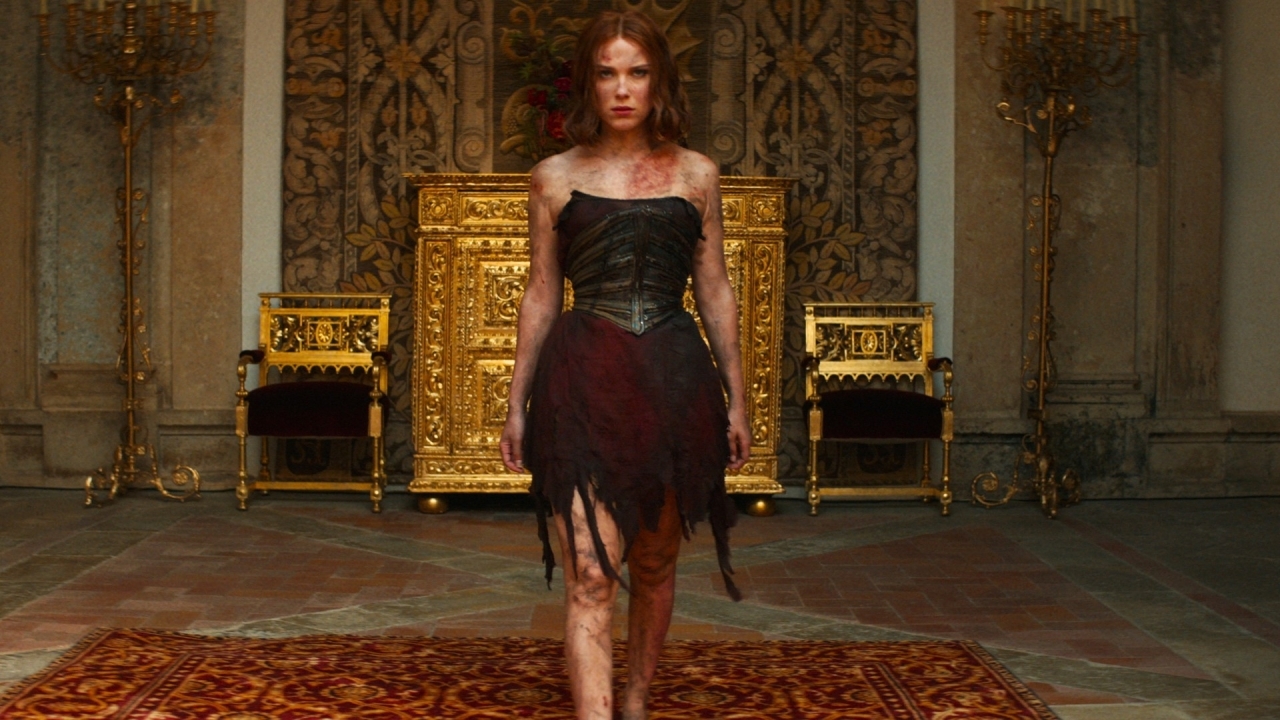 'Damsel' teaser: "De spanning is te snijden met een zwaard"