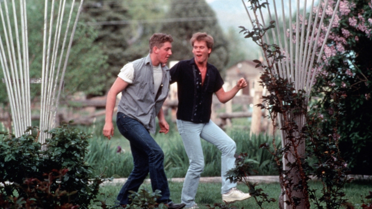 Kevin Bacon viert een laatste keer feest op de school waar 'Footloose' is gefilmd