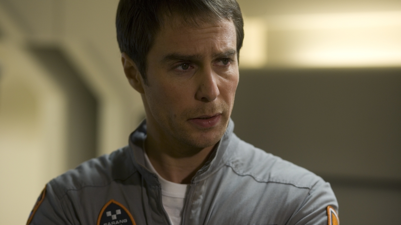 Ben je een fan van plottwists? Dan moet je deze ijzersterke thriller met Sam Rockwell zeker kijken