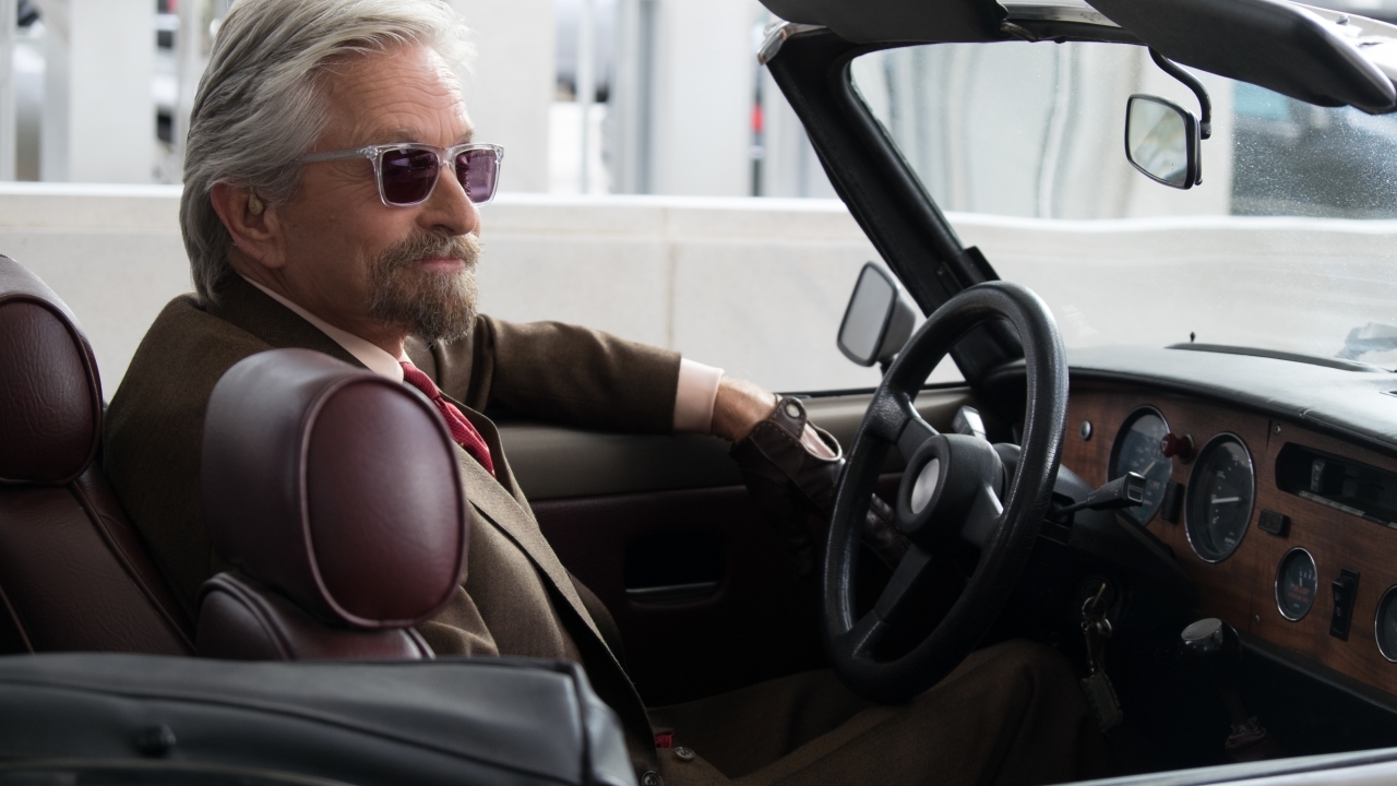 Michael Douglas verklapt hoe hij uit de schaduw van zijn beroemde vader Kirk Douglas stapte