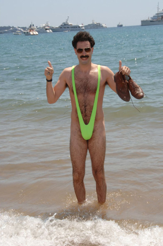 Borat-badpak te zien op catwalk | filmnieuws