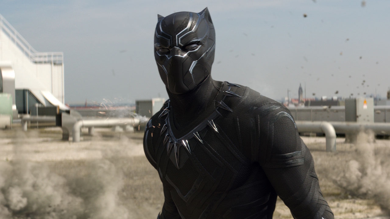 'Black Panther' slaat zijn klauwen uit op nieuwe (Japanse) poster