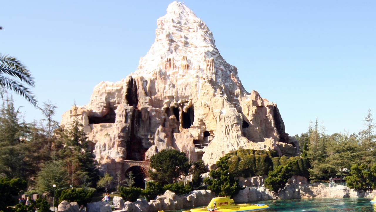 Disney gaat toch de 'Matterhorn Bobsleds' film maken