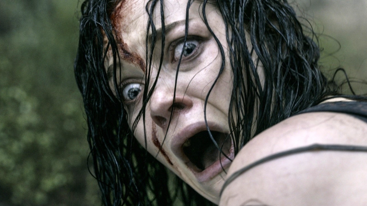 Eerste foto 'Evil Dead Rise' maakt je nu al doodsbang