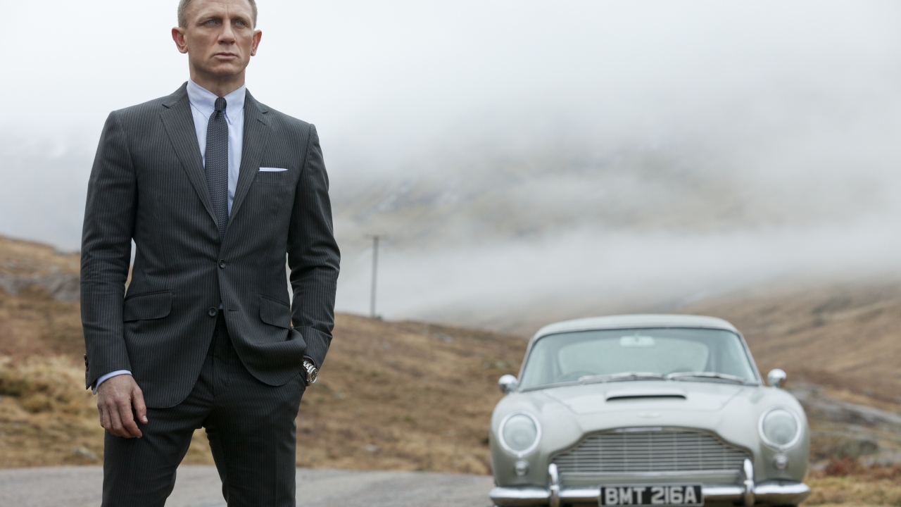 James Bond-faam mondde uit in een "waanzinnige ramp" zegt Daniel Craig