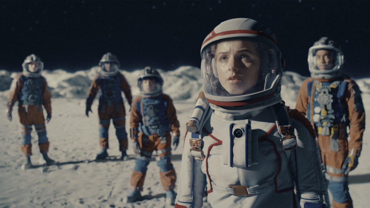 Disney+ werpt eindelijk eerste blik op scifi-avonturenfilm 'Crater'