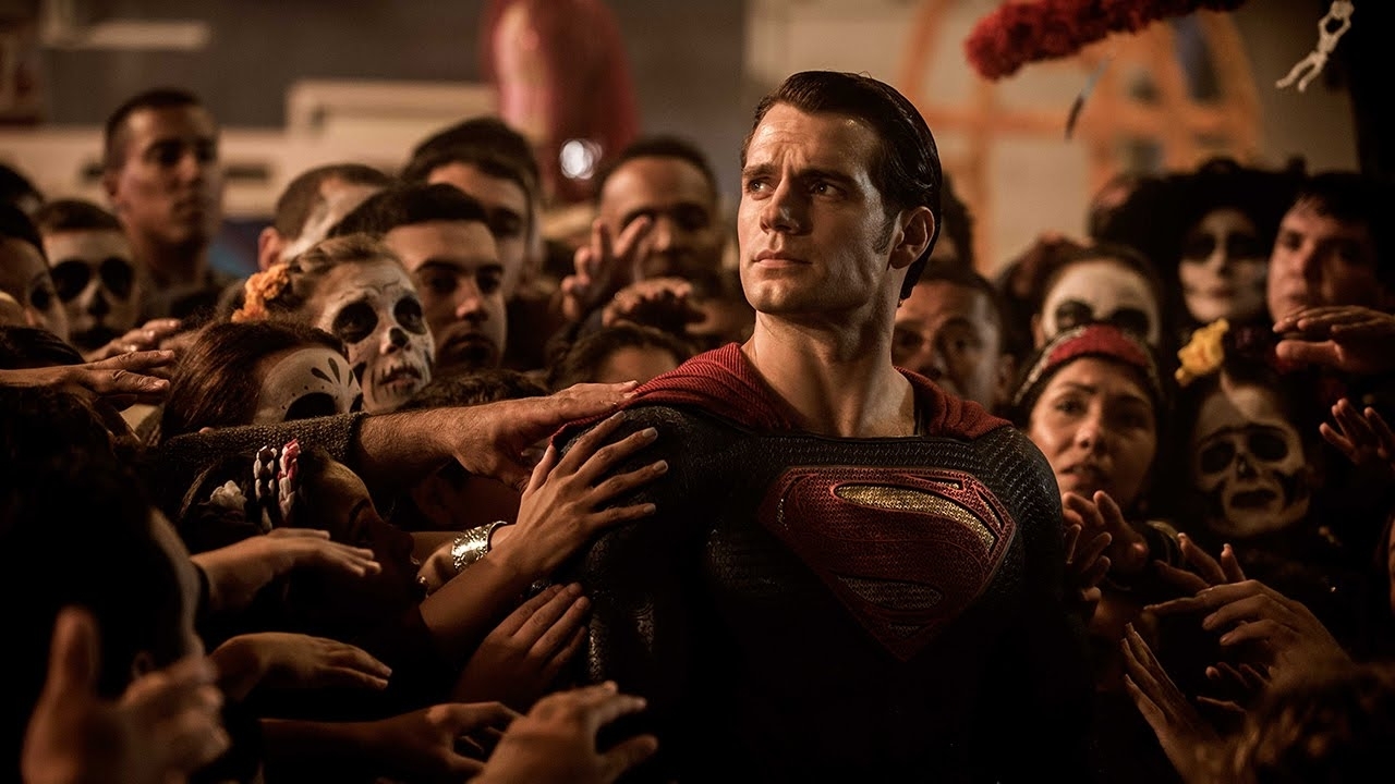 Gerucht: Henry Cavill keert toch nog terug als Superman