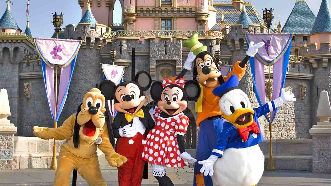 Regisseur 'Halloween' maakt feelgoodmovie over de bouw van Disneyland