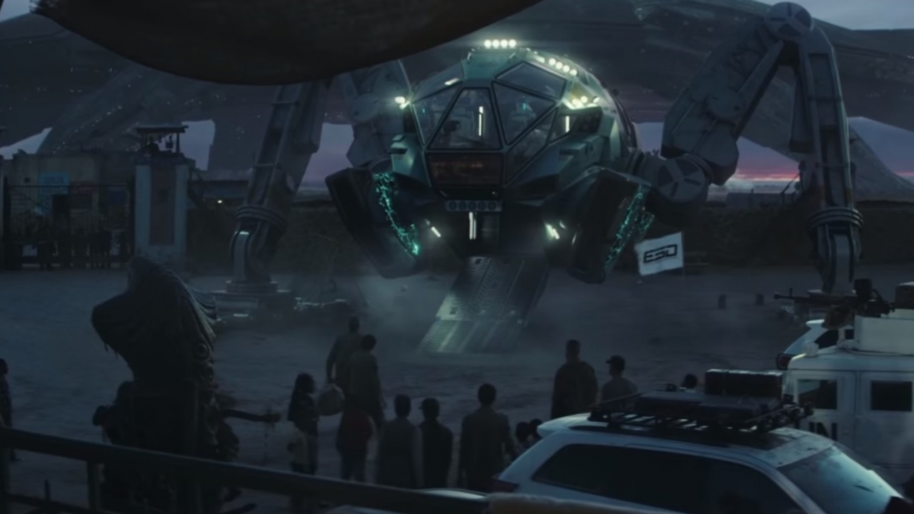 "Space Tug" in nieuwe 'Independence Day: Resurgence'-beelden