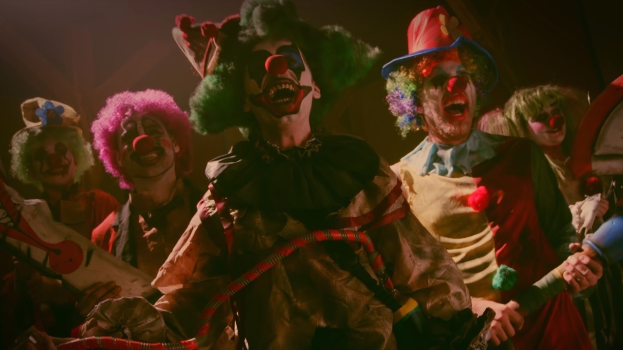 Vampieren, zombies en clowns in vermakelijke trailer 'Blood Fest'
