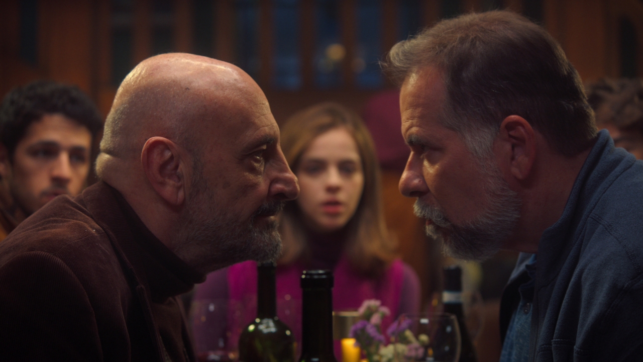 Família, Pero No Mucho