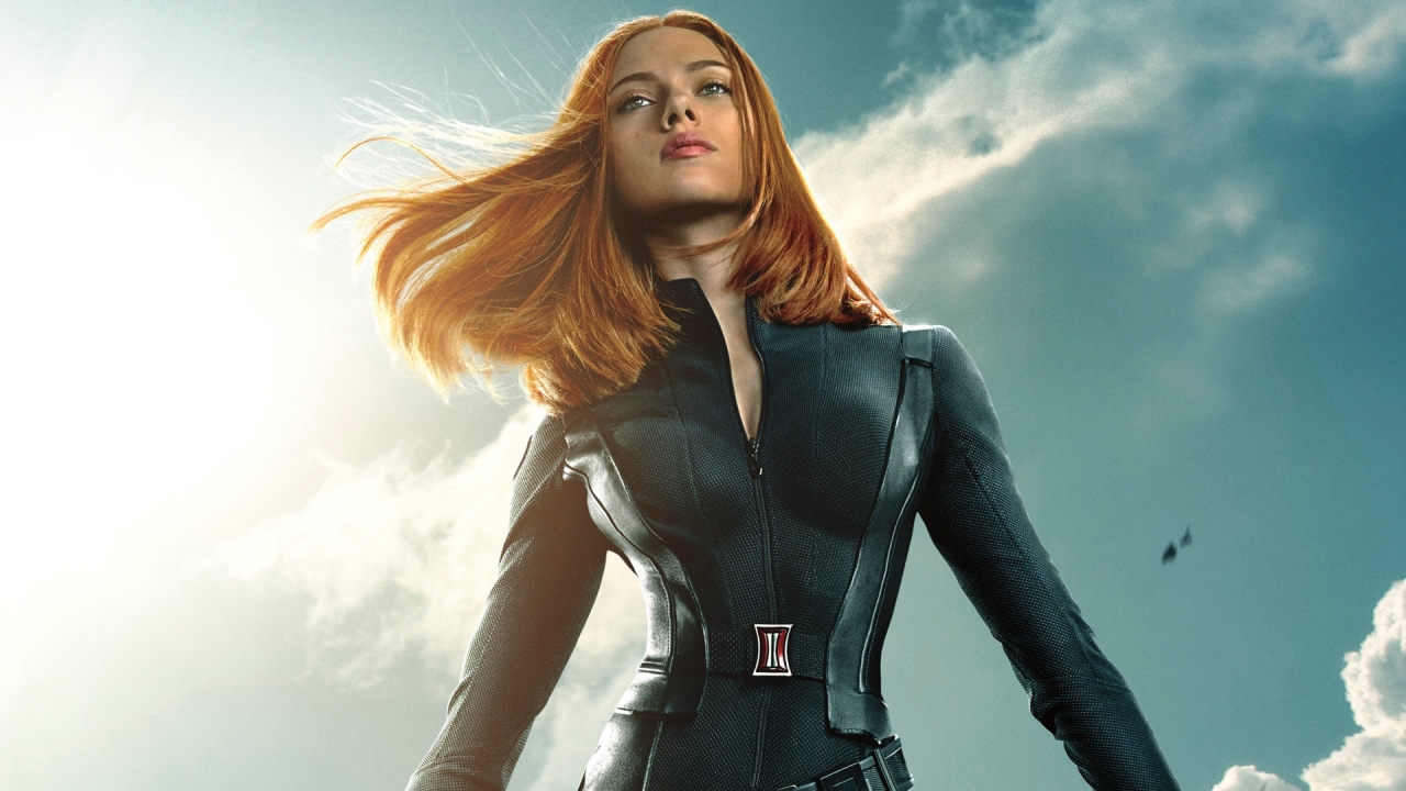 Opnames solofilm 'Black Widow' gestart: Scarlett Johansson gespot op de set!