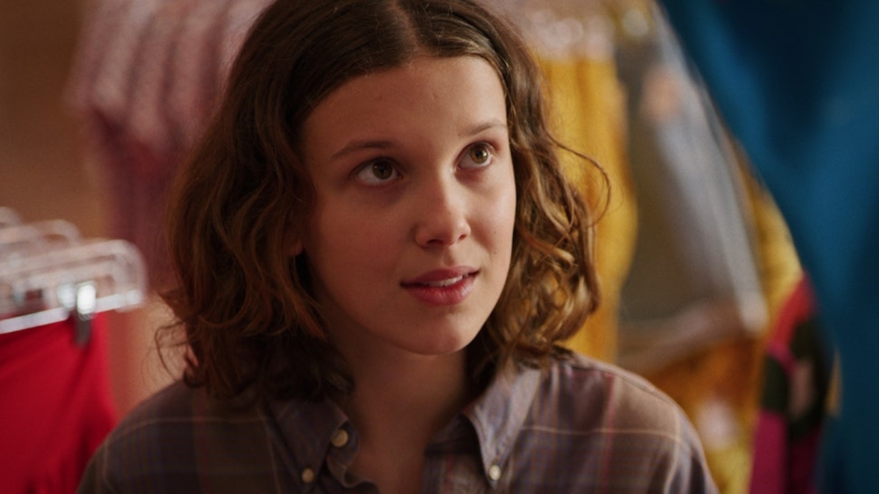 'Stranger Things' Millie Bobby Brown laat haar geheime tattoos zien