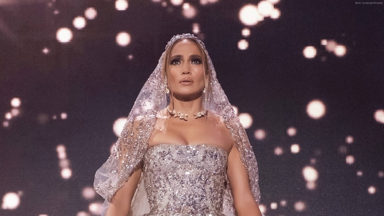 Jennifer Lopez ziet er prachtig uit tijdens haar Oud en Nieuw-feest