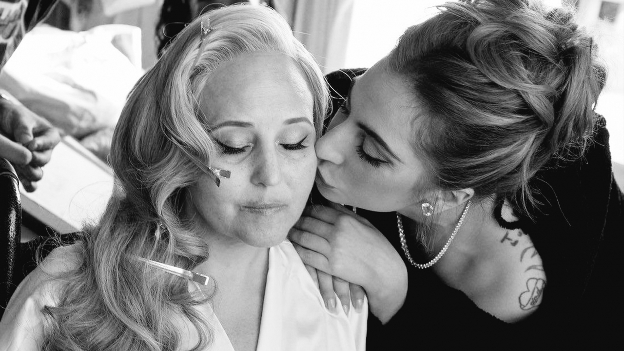 Lady Gaga's emotionele eerbetoon aan overleden vriendin Sonja