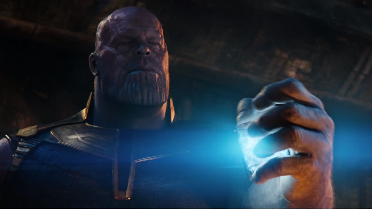 De absurd vermakelijke fanreacties op de 'Captain Avengers: Infinity Stones' trailer