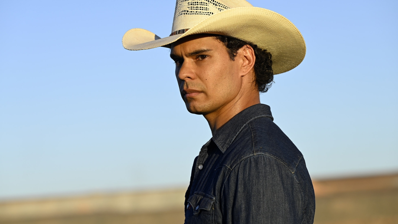 Oorlog, gigantische haaien en explosies: 'Beast of War' heeft het allemaal