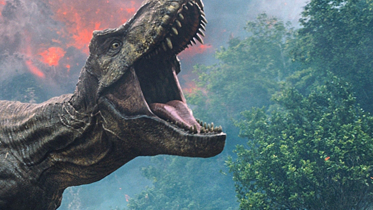 T-Rex is koning op 'Jurassic World: Fallen Kingdom' poster!