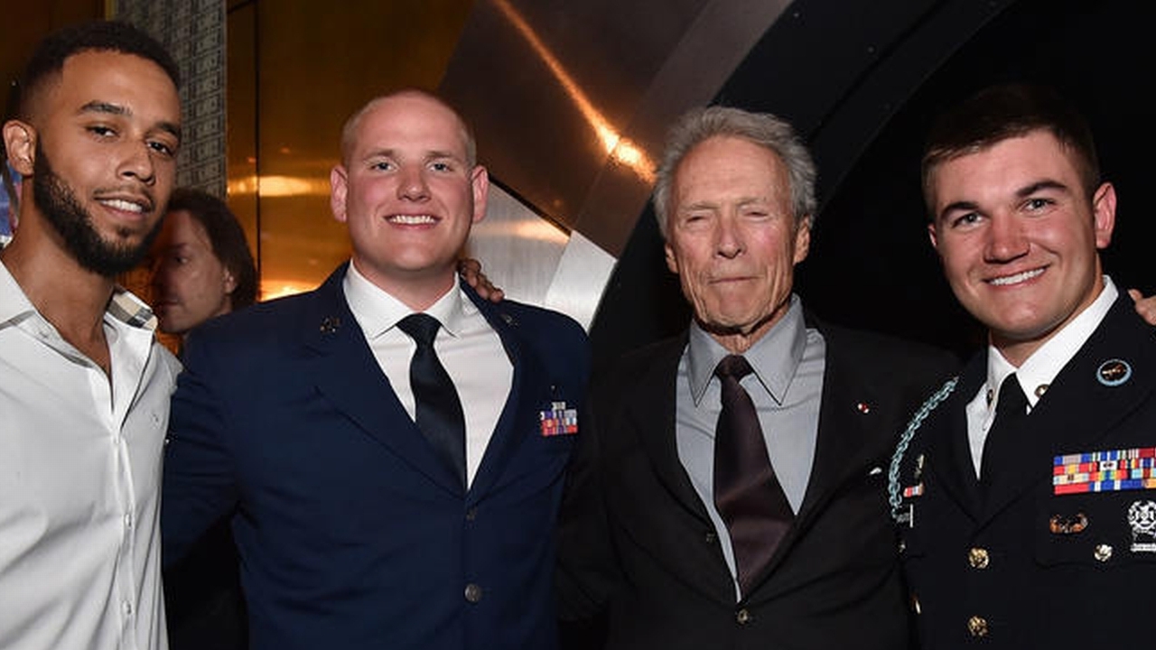 Clint Eastwood's 'The 15:17 to Paris' arriveert in 2018