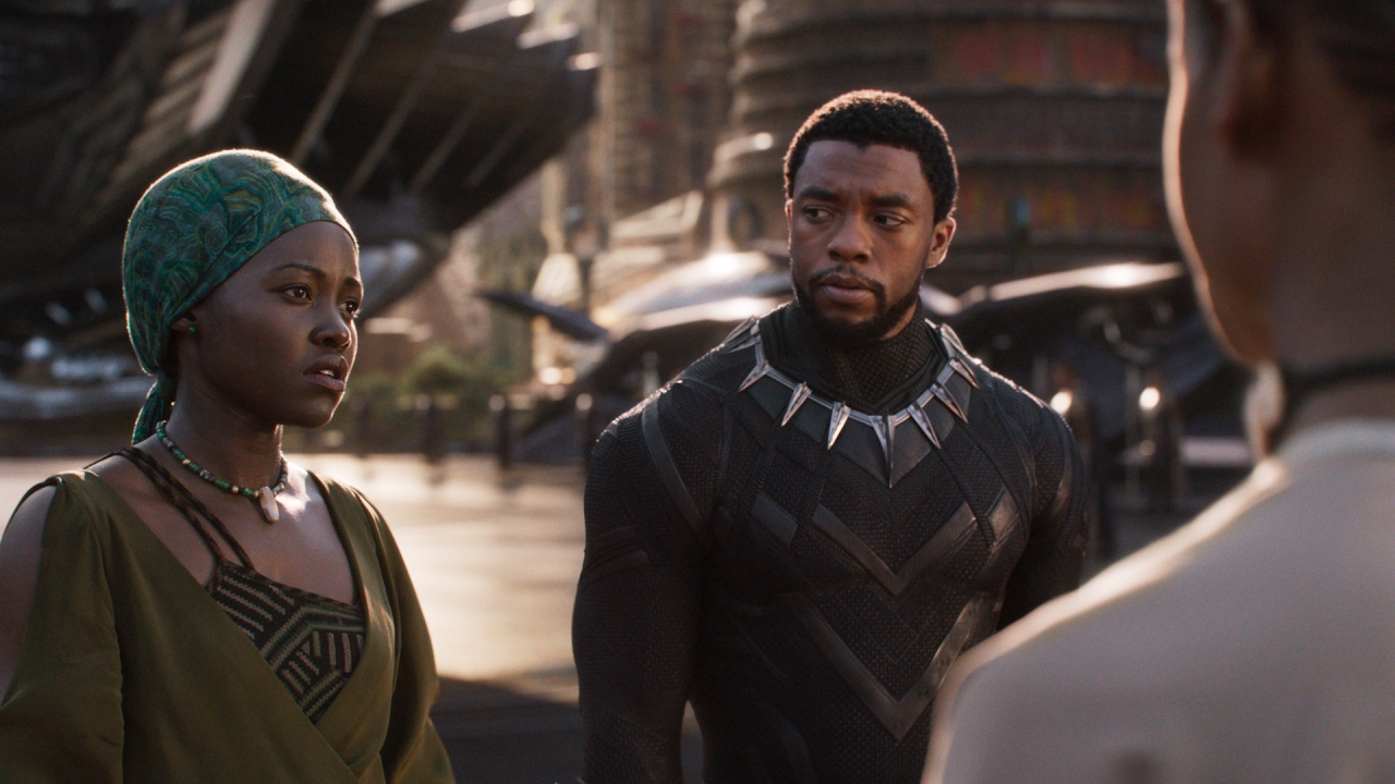 Emotioneel herdenken Chadwick Boseman door 'Black Panther'-actrice Lupita Nyngo'o