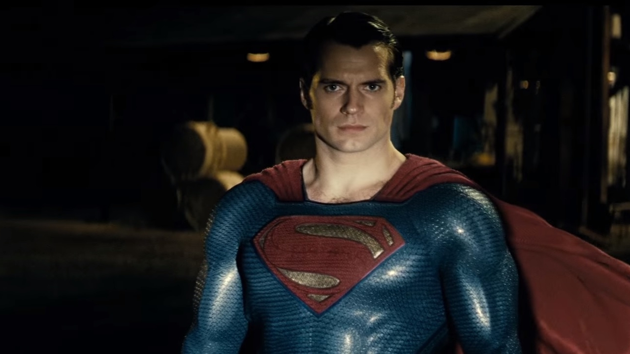 Brute nieuwe tv-spots 'Batman v Superman: Dawn of Justice'!
